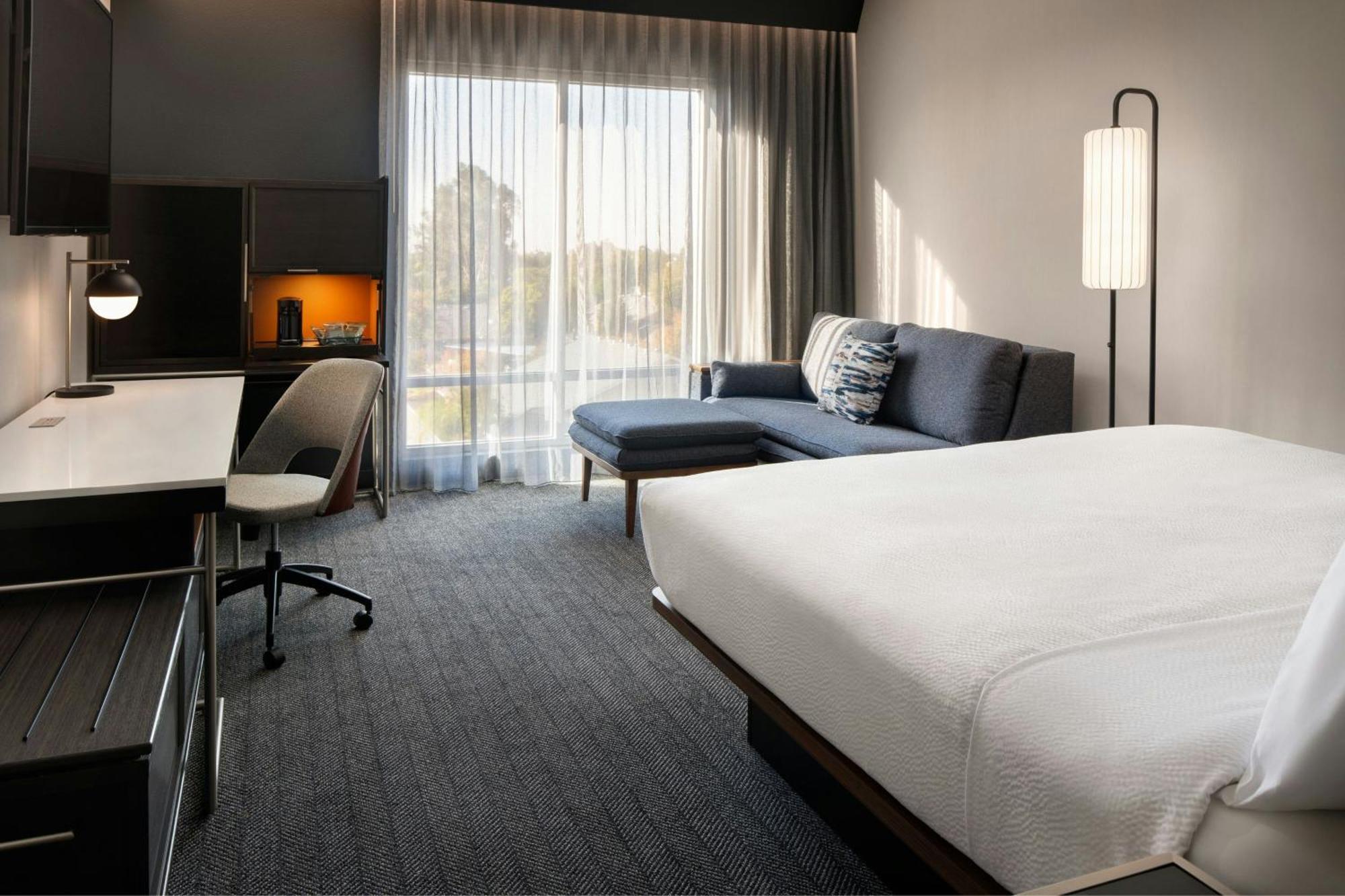 Courtyard By Marriott Cleveland Tn Hotel Exterior photo
